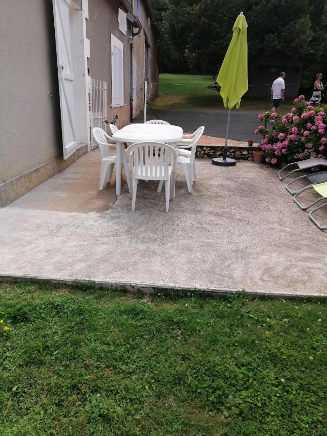 Gite En Brenne Les Chenes Merigny Luaran gambar